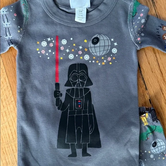 NWT Hanna Andersson Star Wars Christmas Pajamas - Picture 4 of 6